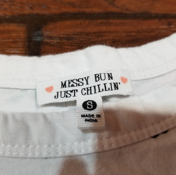 CLOSET CLEAR OUT ITEM - Picture 4 of 5